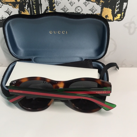 ✨ Brand New Gucci GG0003SN 003 Sunglasses – Havana with Green and Red Stripe ✨ - Picture 12 of 13